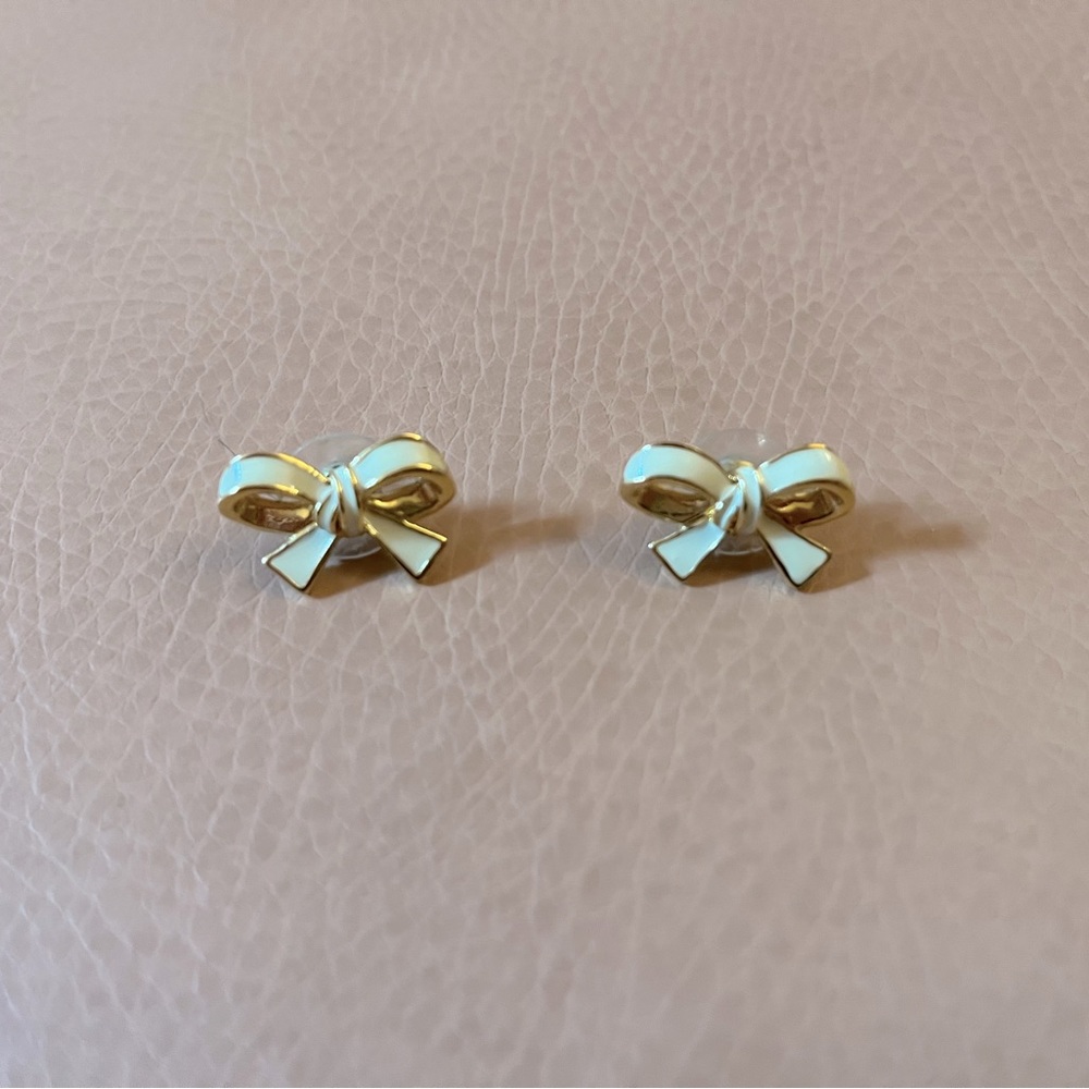 Kate Spade bow earrings white and gold